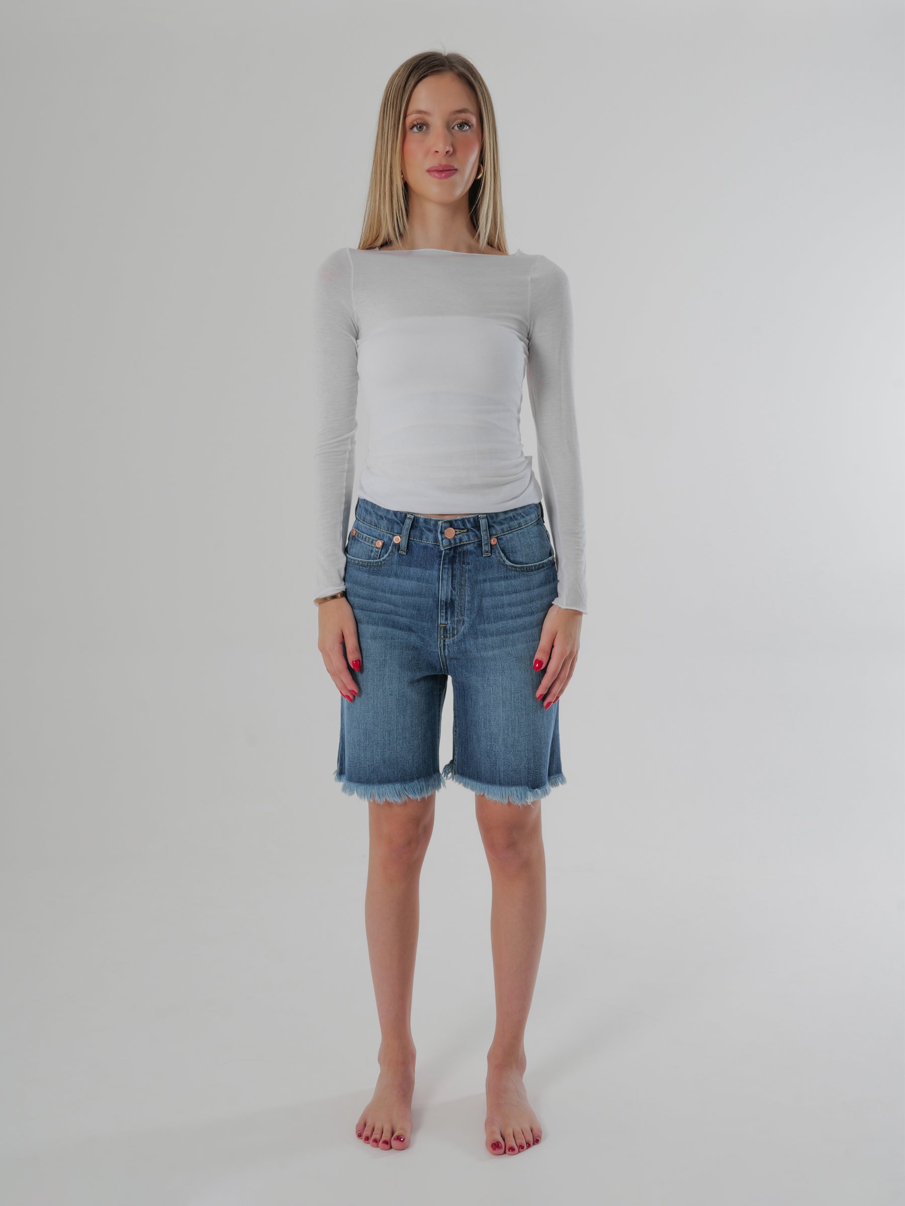 Regina in Empire Indigo