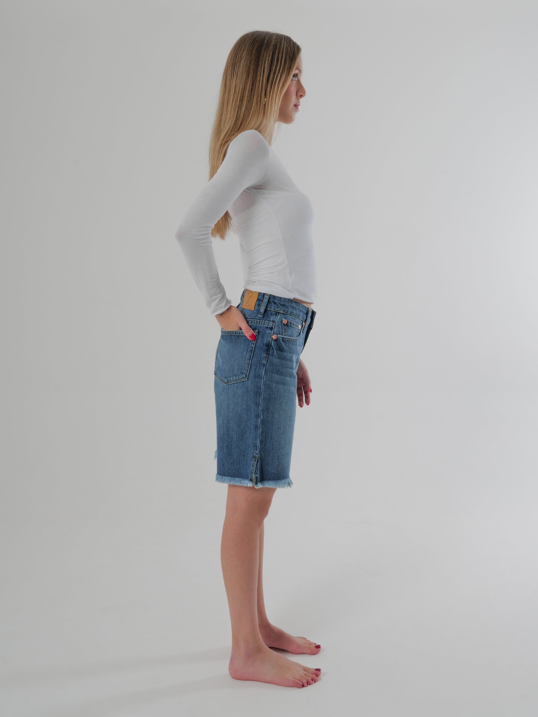 Regina in Empire Indigo